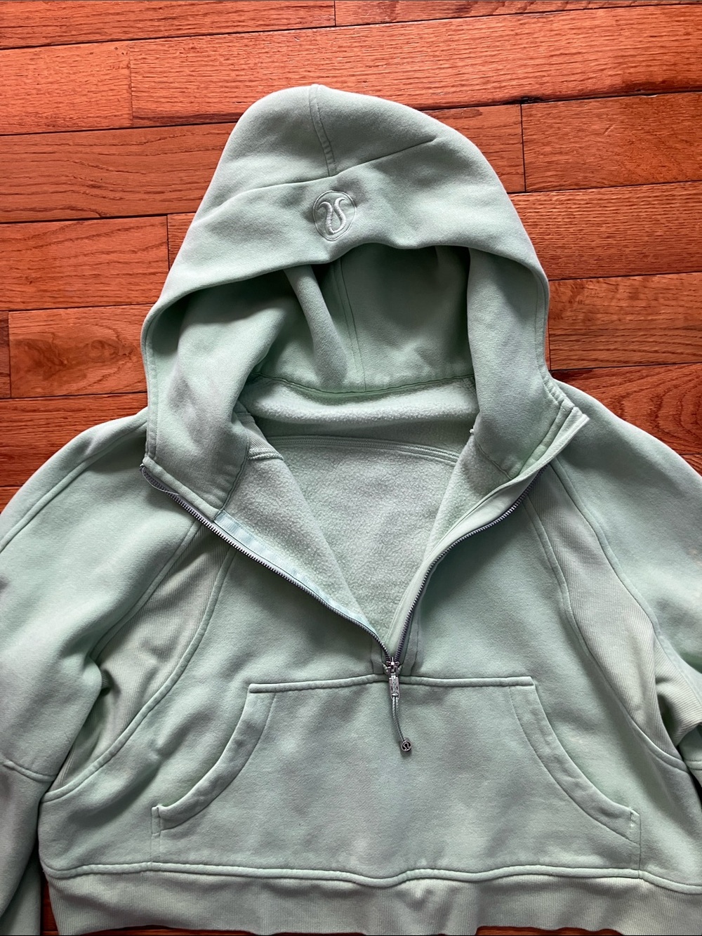 Lululemon - Women’s Light Green Scuba Over Sized Crop Half-Zip Hoodie - XL/XXL - Picture 3 of 7